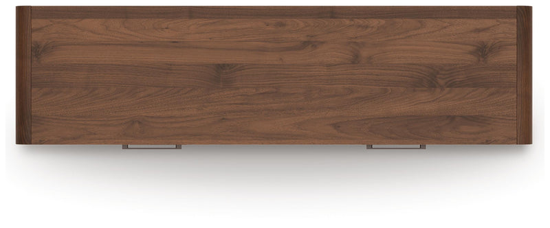 Fortlorn Queen Panel Bed, Dresser, Chest and 2 Nightstands - PCB386B10