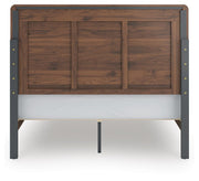 Fortlorn Walnut Brown Queen Panel Bed - PCB386B2