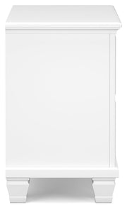 Fortman Full Panel Bed with Mirrored Dresser and 2 Nightstands in White - PKG015170