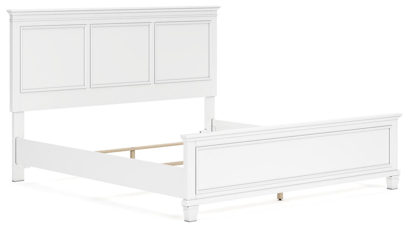 Fortman White King Panel Bed, Dresser and 2 Nightstands - B680B15