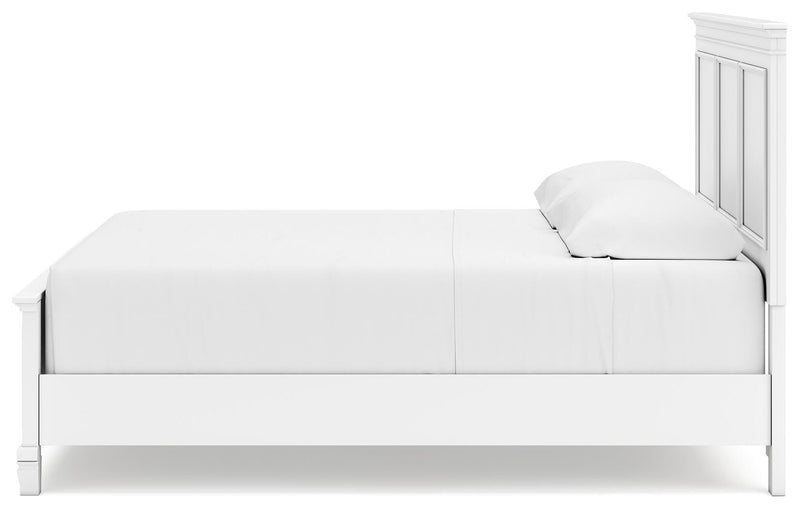 Fortman White King Panel Bed, Dresser and 2 Nightstands - B680B15