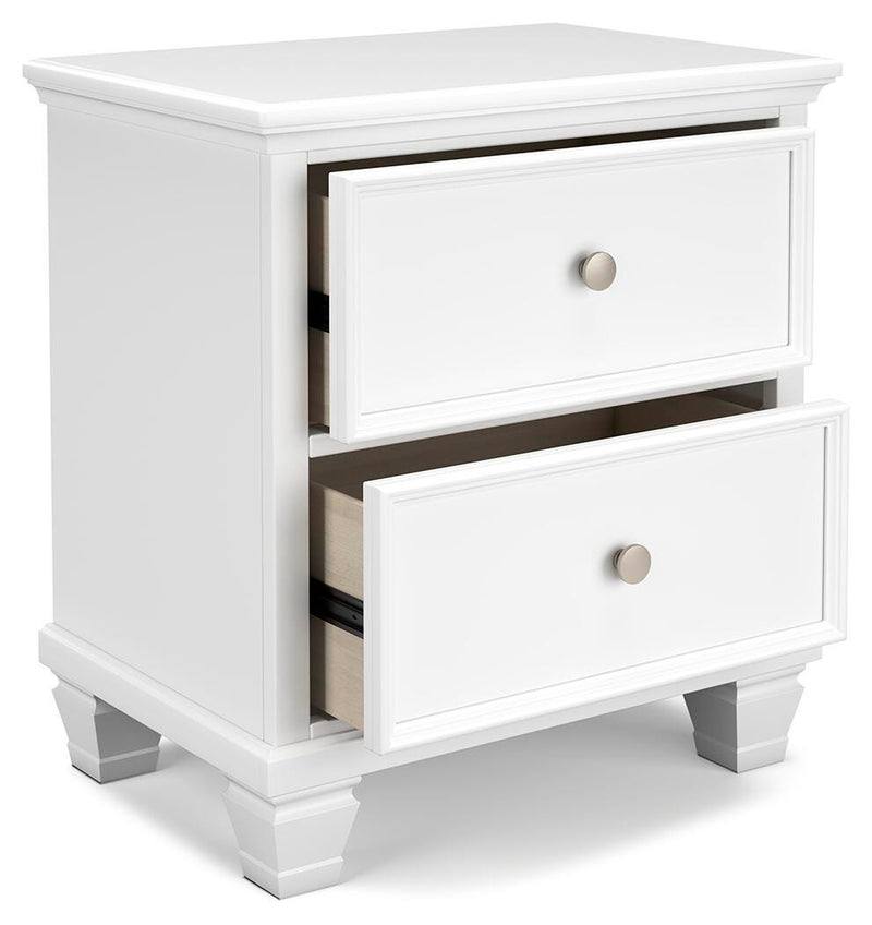 Fortman White King Panel Bed, Dresser and 2 Nightstands - B680B15