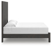 Fraluna King Panel Bed and Dresser in Charcoal - PKG021668