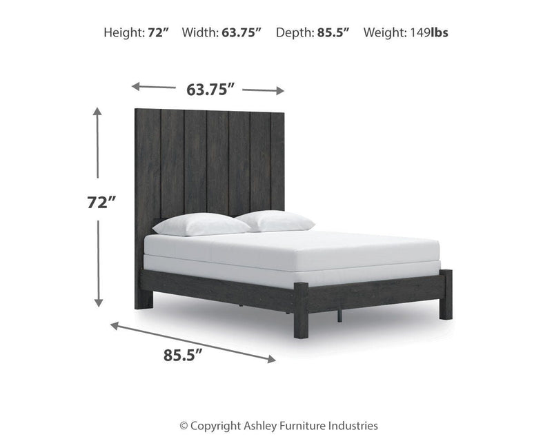 Fraluna Queen Panel Bed and Dresser in Charcoal - PKG021660