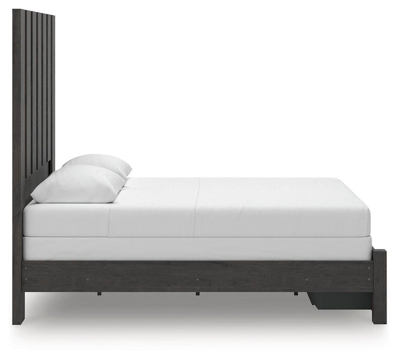 Fraluna Queen Panel Storage Bed and Dresser in Charcoal - PKG021676