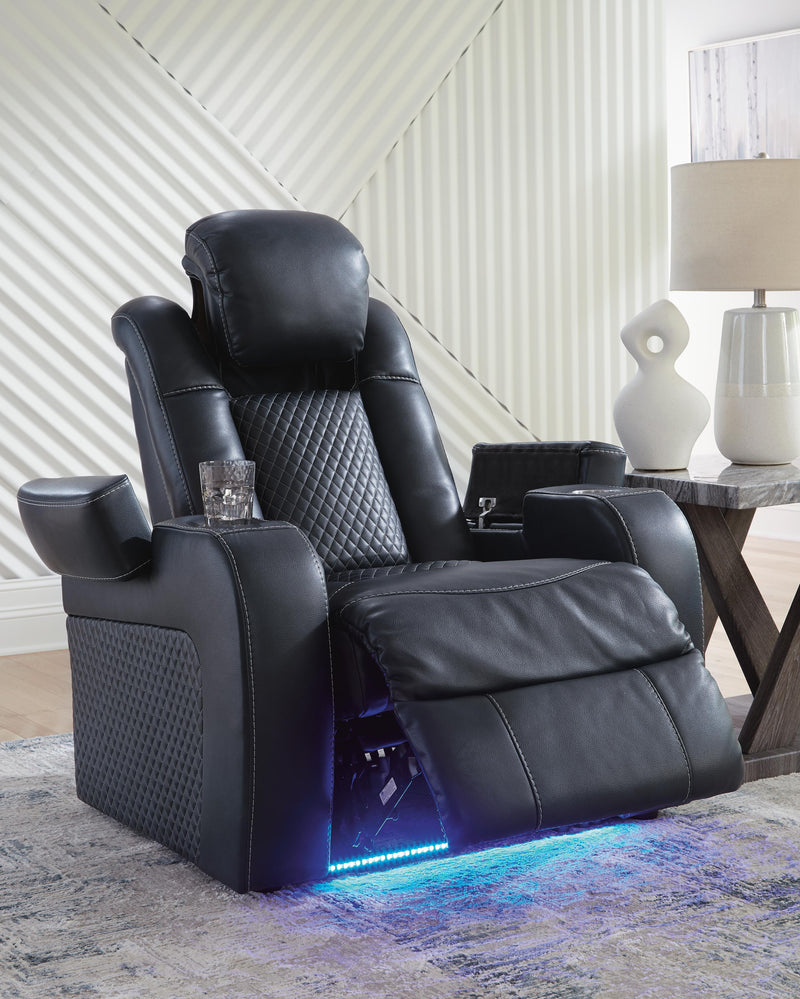 Fyne-Dyme Power Reclining Sofa and Power Recliner - 36603U3