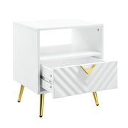 Gaines End Table - LV01140