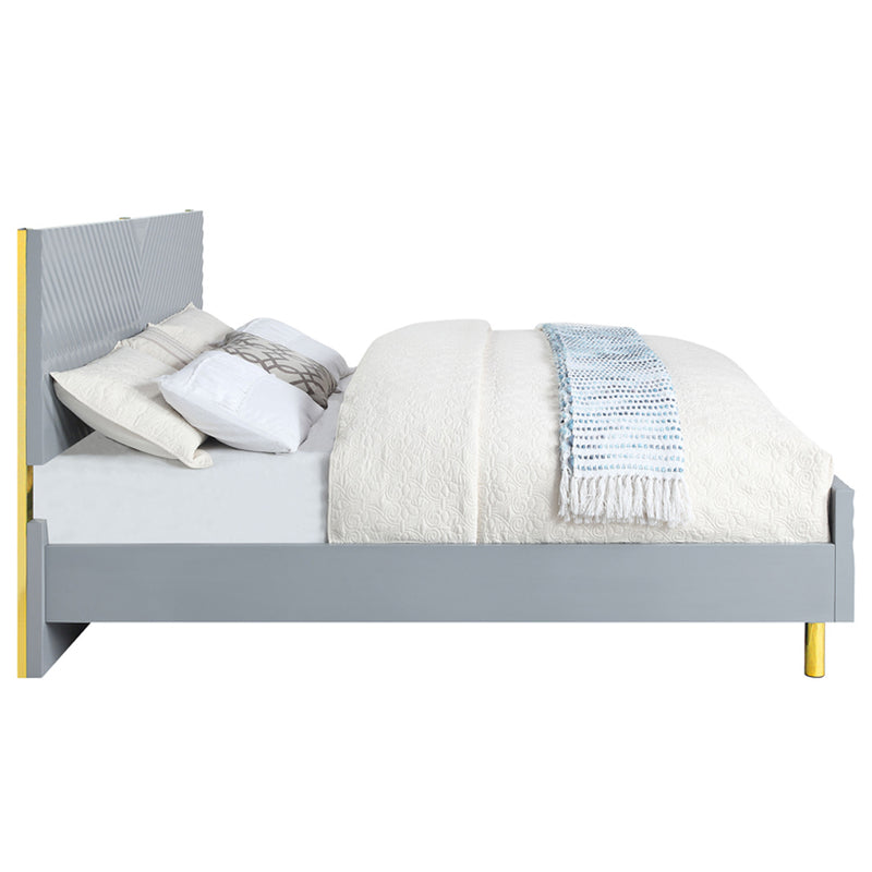 Gaines Queen Bed - BD01040Q