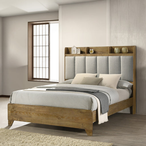 Garcia Eastern King Bed w/USB - BD04861EK