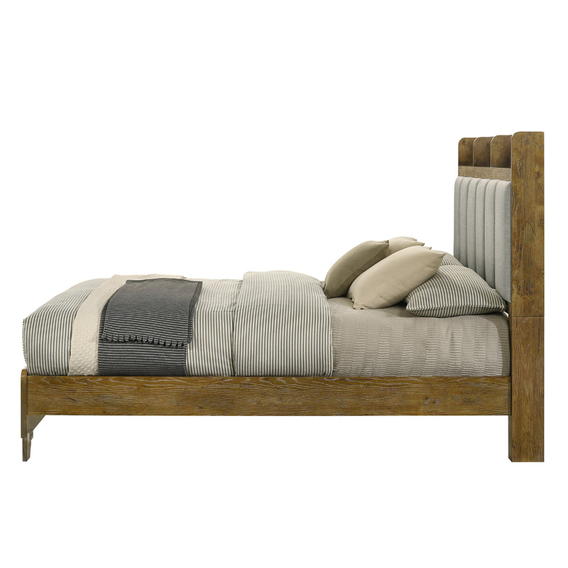 Garcia Eastern King Bed w/USB - BD04861EK