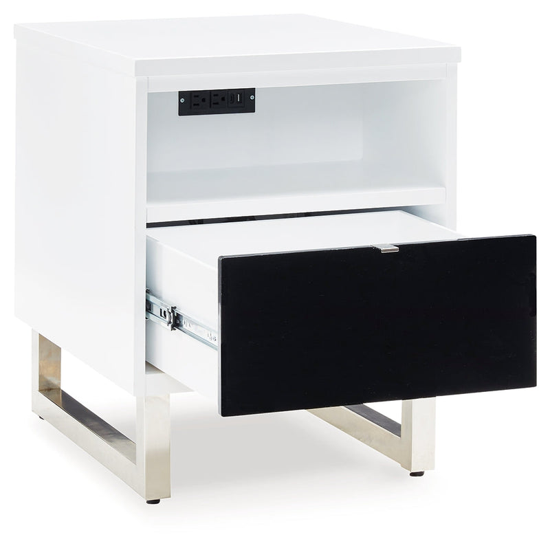 Gardoni White/Black Chairside End Table - T756-7