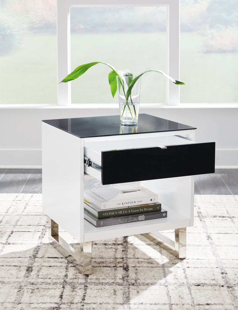 Gardoni White/Black End Table - T756-3