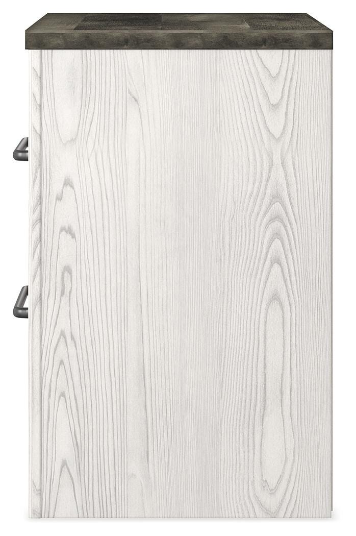 Gerridan Queen Panel Bed, Dresser, Mirror and 2 Nightstands - B1190B39