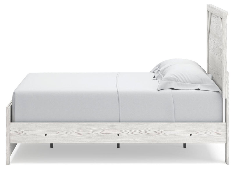 Gerridan White/Gray Full Panel Bed and Chest - B1190B36