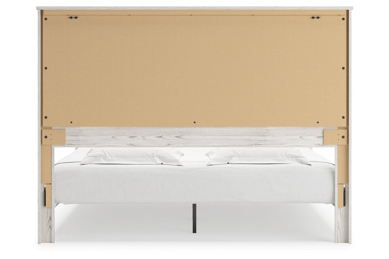 Gerridan White/Gray King Panel Bed - Gate FurnitureKing Bed