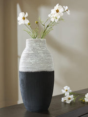 Girtha Antique White/Black Vase - A2000877