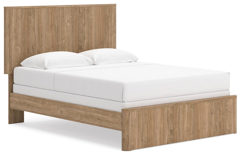 Gramburg Queen Panel Bed, Dresser and Mirror - PCB1121B7