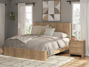 Gramburg Warm Natural Brown King Panel Bed - PCB1121B16