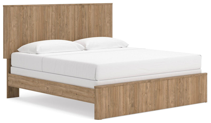 Gramburg Warm Natural Brown King Panel Bed - PCB1121B16