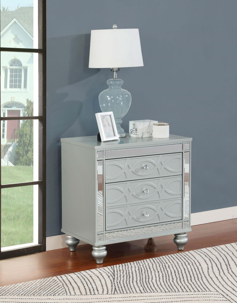 Gunnison 2-drawer Nightstand Silver Metallic - 223212