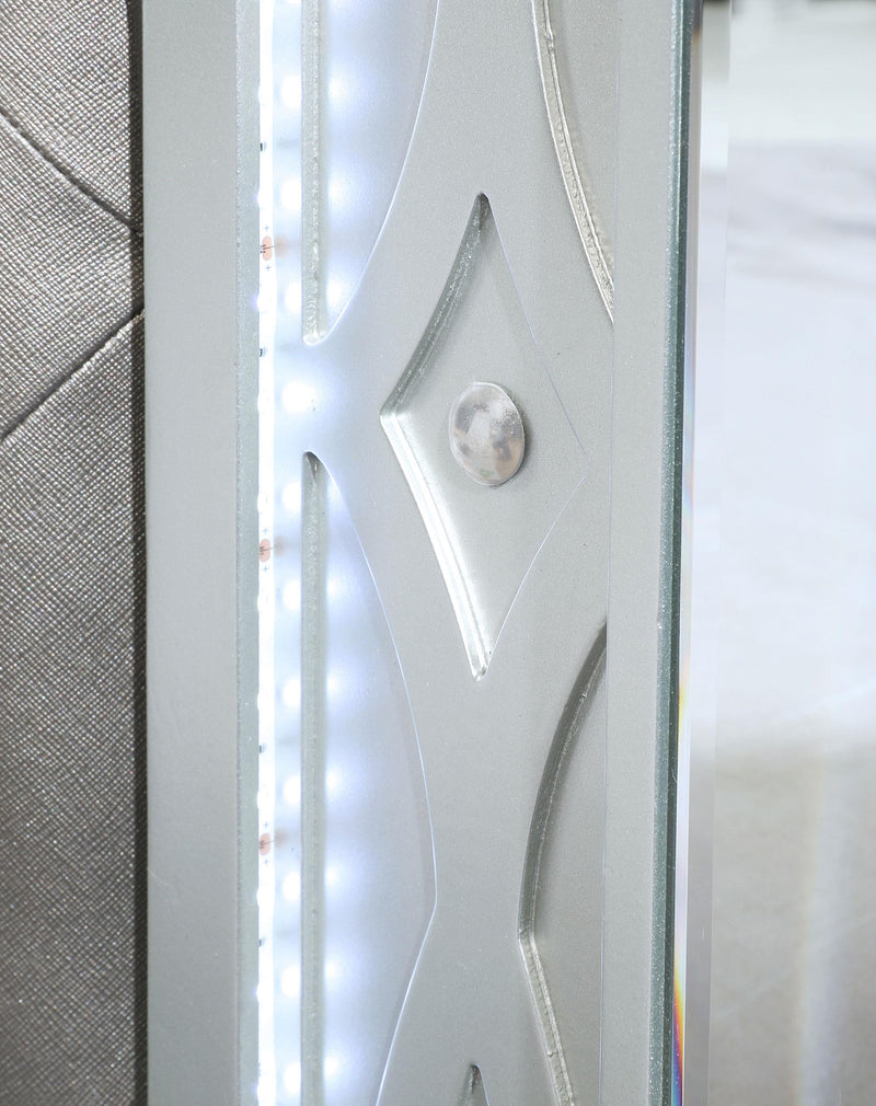 Gunnison Wood California King LED Panel Bed Silver Metallic - 223211KW
