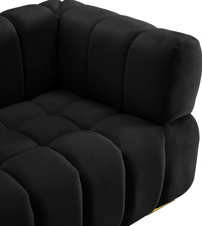 Gwen Velvet Upholstered Chair in Black - 670Black-C