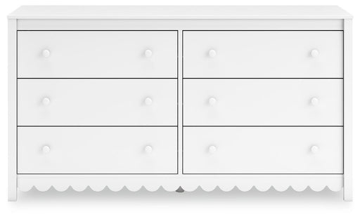 Hallityn Full Platform Bed, Dresser and Nightstand in White - PKG018819