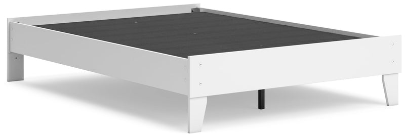 Hallityn Full Platform Bed with 2 Nightstands in White - PKG019025