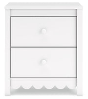 Hallityn Full Platform Bed with 2 Nightstands in White - PKG019025
