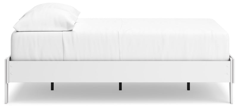 Hallityn Full Platform Bed with Dresser in White - PKG018816
