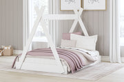Hallityn Full Tent Bed with 2 Nightstands in White - PKG019030
