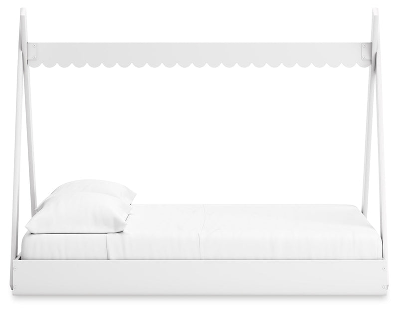 Hallityn Full Tent Bed with Dresser and 2 Nightstands in White - PKG019028