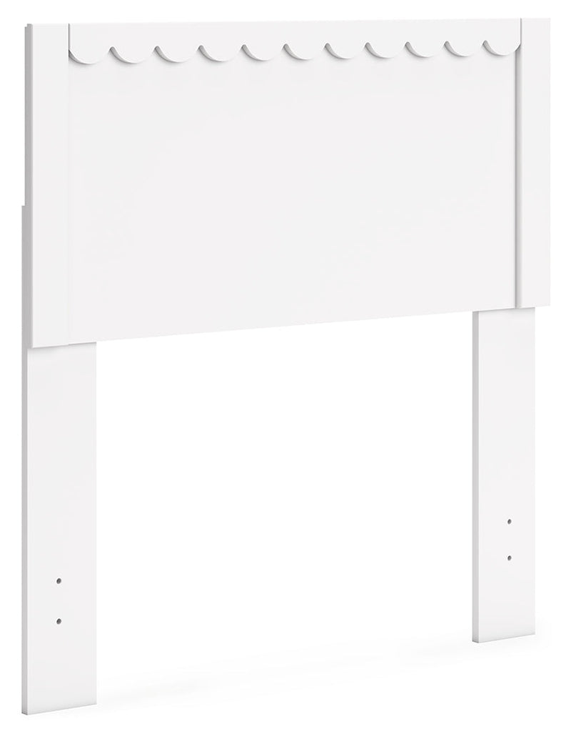 Hallityn Twin Panel Headboard with Dresser and Nightstand in White - PKG018829
