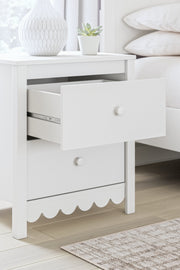Hallityn Twin Panel Headboard with Nightstand in White - PKG018965