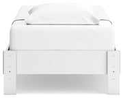 Hallityn Twin Platform Bed with Dresser in White - PKG018812
