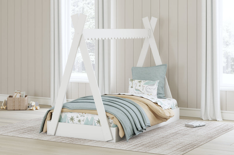 Hallityn Twin Tent Bed with Nightstand in White - PKG018964
