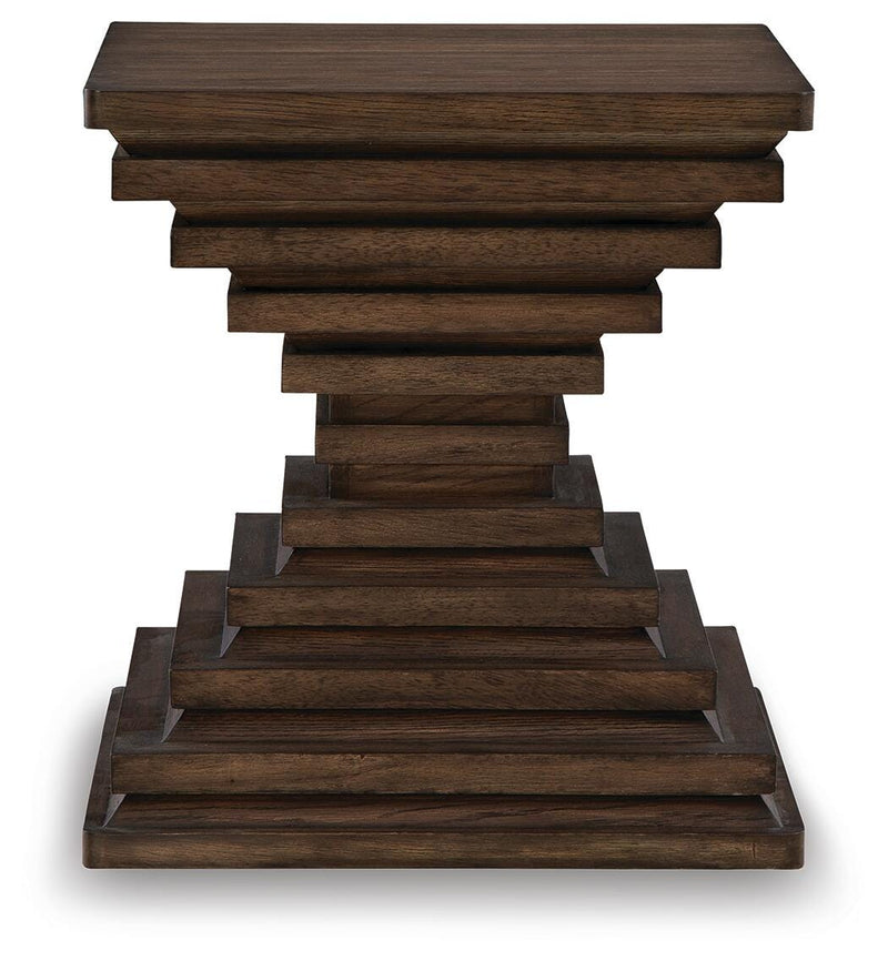 Hannodream Coffee Table and 2 Ends - T821T1