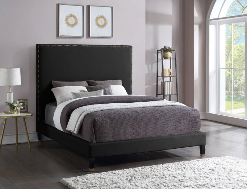 Harlie Velvet King Bed Black - Gate FurnitureKing Bed