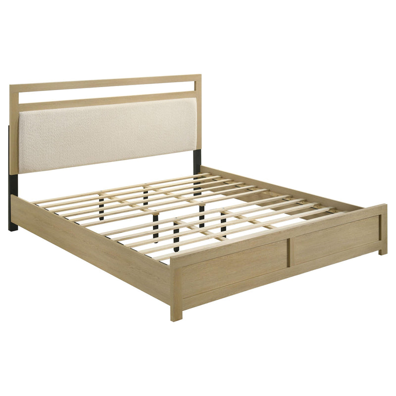 Hendricks 4-piece Eastern King Bedroom Set Light Oak - 222651KE-S4
