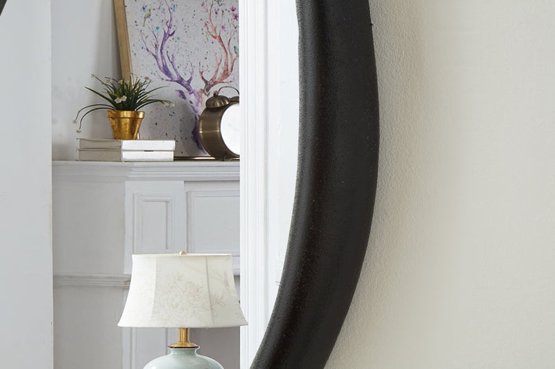 Holland Polyresin Frame Mirror in Black - 66093Black-M