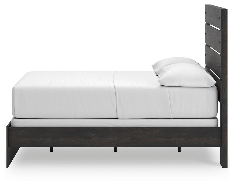 Hollivern Full Panel Bed and Dresser in Dark Gray - PKG021604