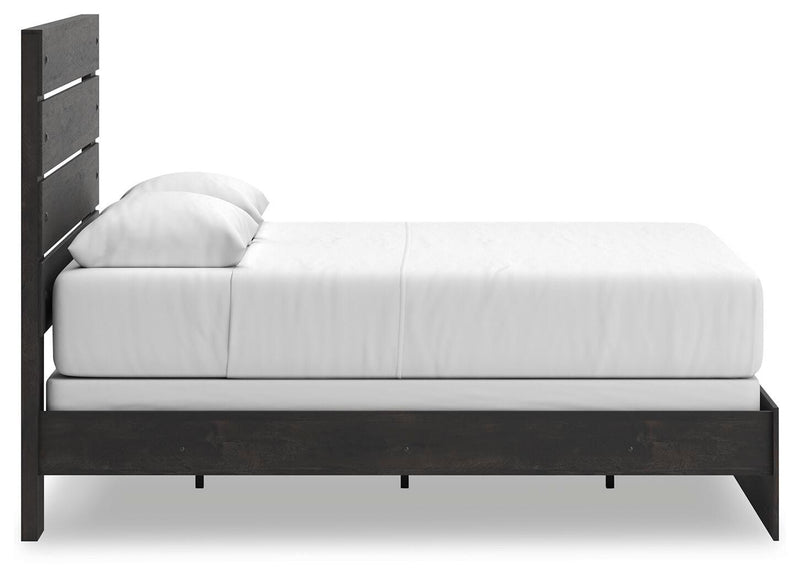 Hollivern Queen Panel Bed, Dresser and Mirror - PCB2108B3