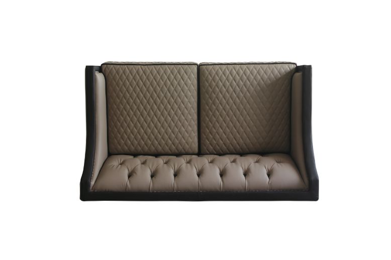 House Beatrice Loveseat W/3 Pillows - 58816