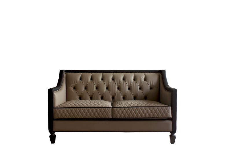 House Beatrice Loveseat W/3 Pillows - 58816