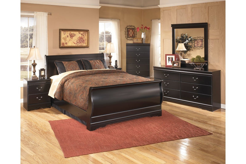 Huey Vineyard Black Chest of Drawers - Gate FurnitureChest