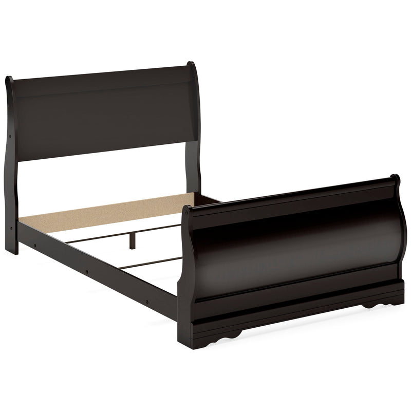 Huey Vineyard Black Full Sleigh Bed, Chest and 2 Nightstands - B128B47
