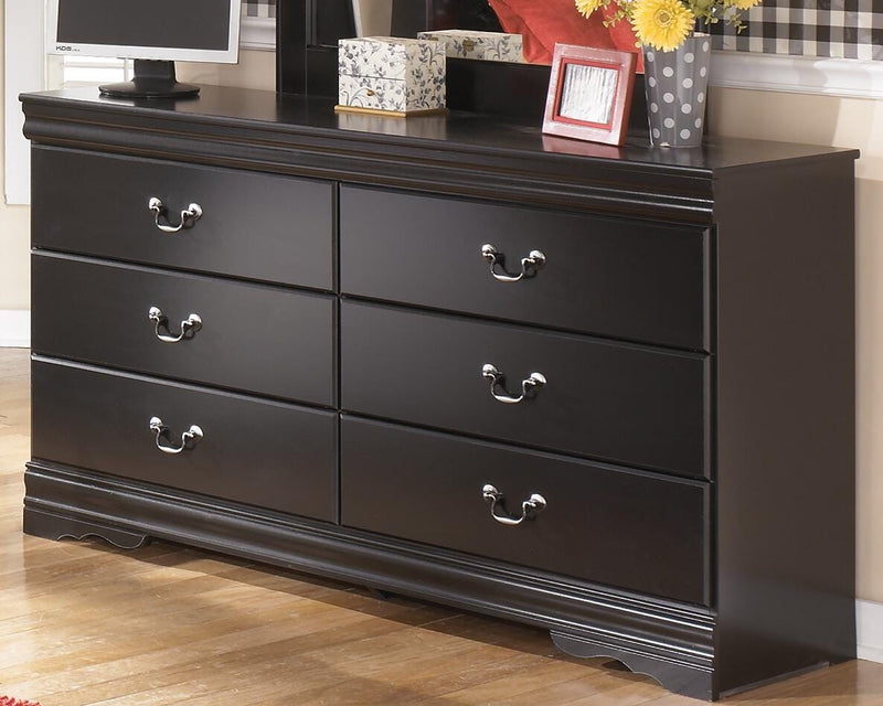 Huey Vineyard Full Sleigh Headboard Bed with Dresser in Black - PKG002523