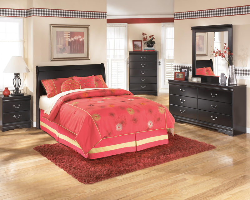 Huey Vineyard Full Sleigh Headboard Bed with Dresser in Black - PKG002523