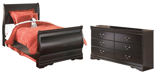 Huey Vineyard Twin Sleigh Bed with Dresser in Black - PKG002541