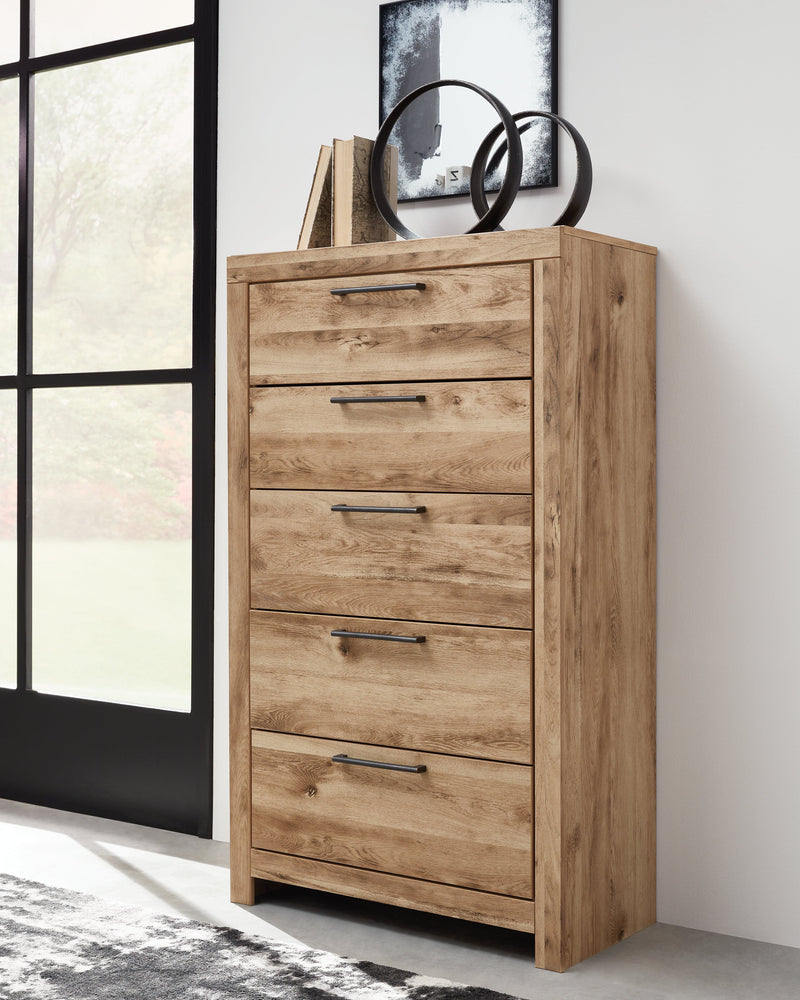 Hyanna Full Panel Bed with Mirrored Dresser and Chest in Tan Brown - PKG015353